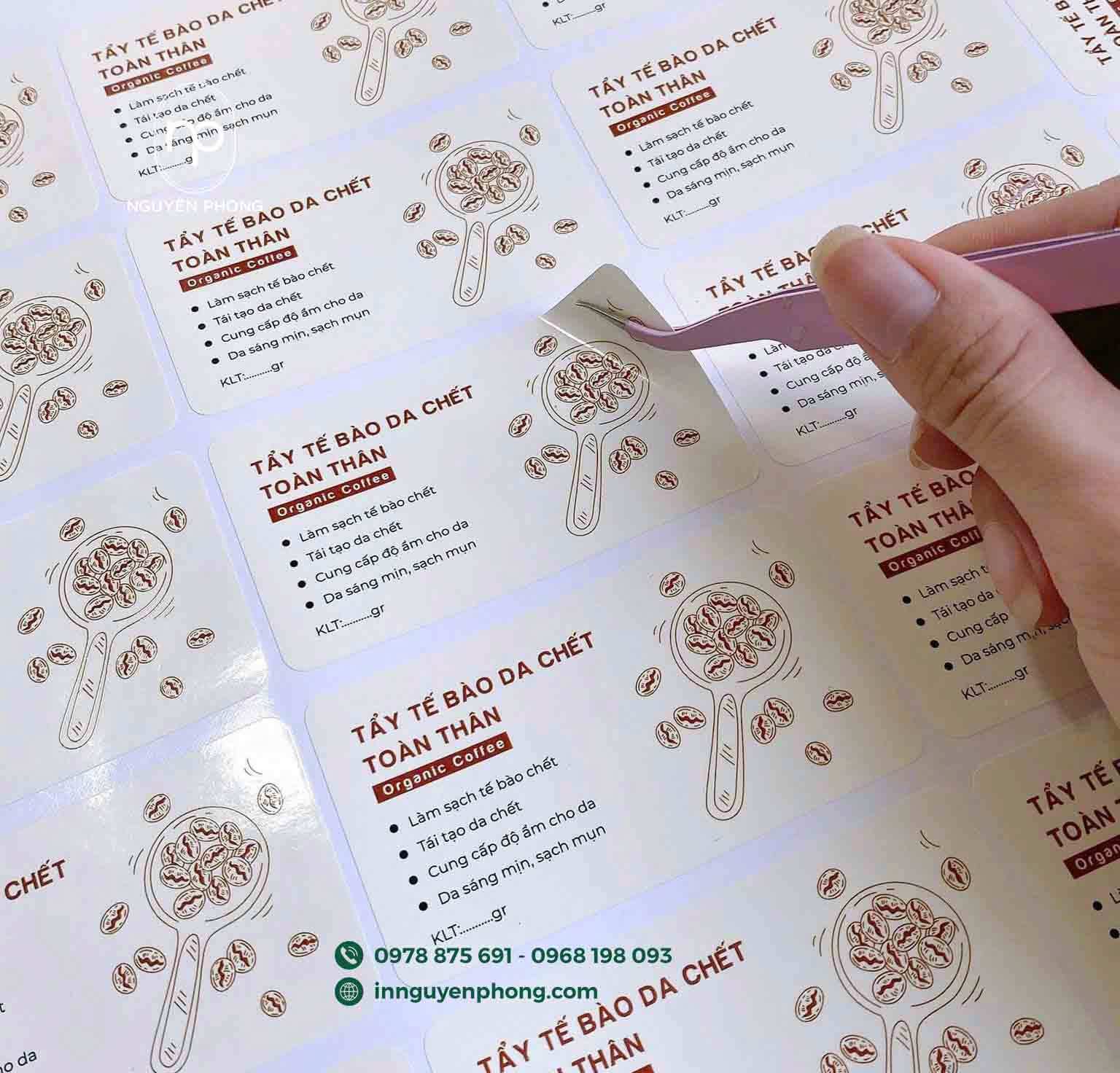 In tem nhãn mỹ phẩm đẹp